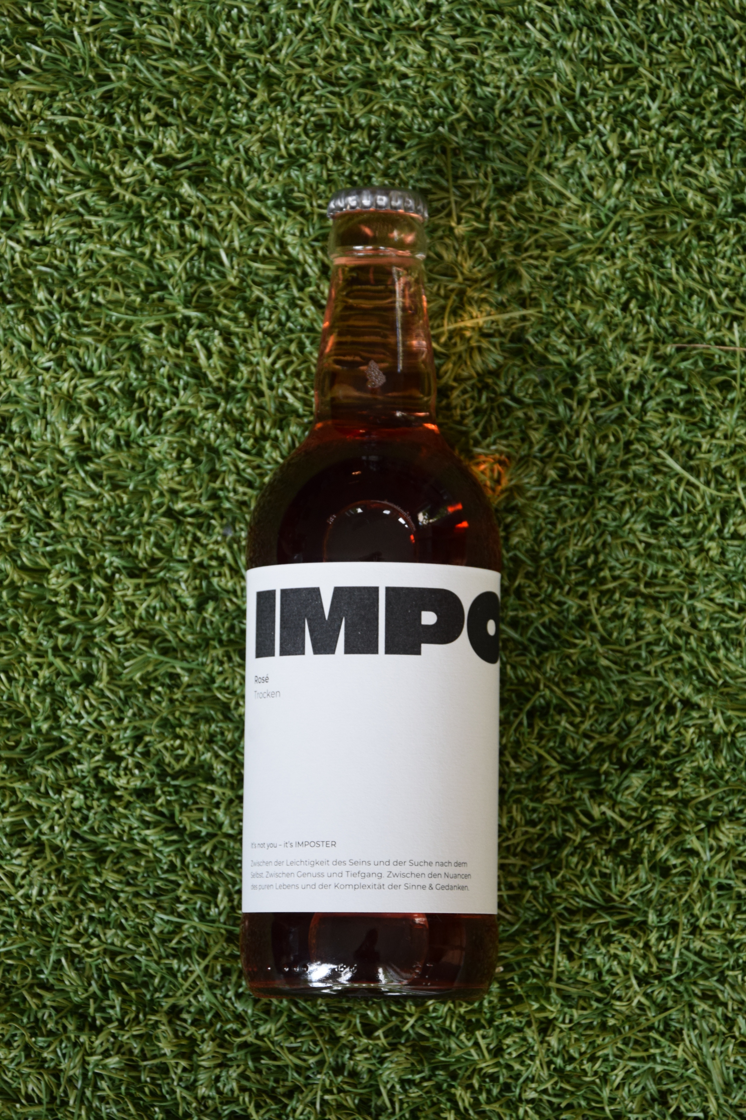 IMPOSTER Rosé by Leni Vester